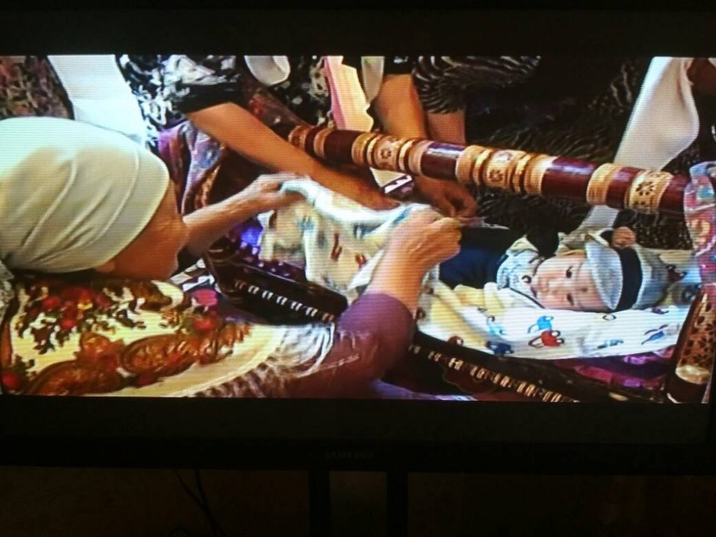 Brauch, Tradition, Kind, Baby, Kirgistan