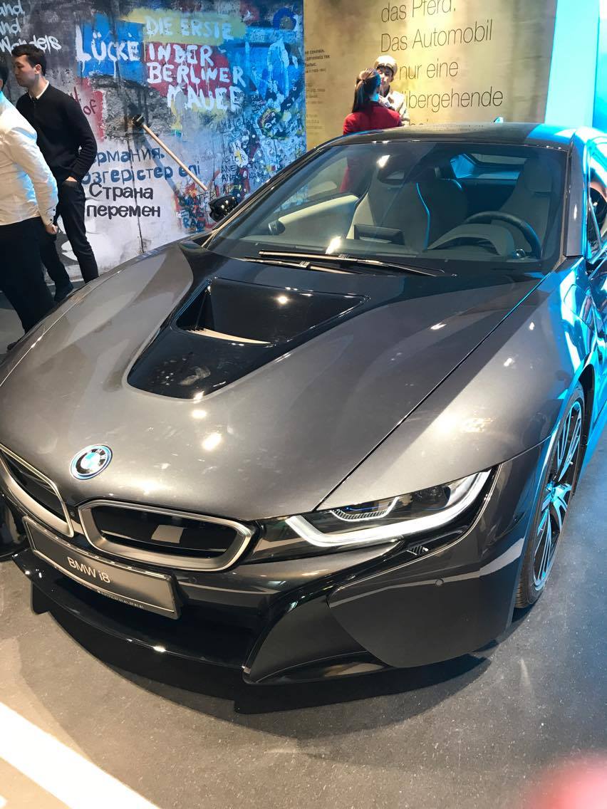 BMW Hybride Pavillon Allemand
