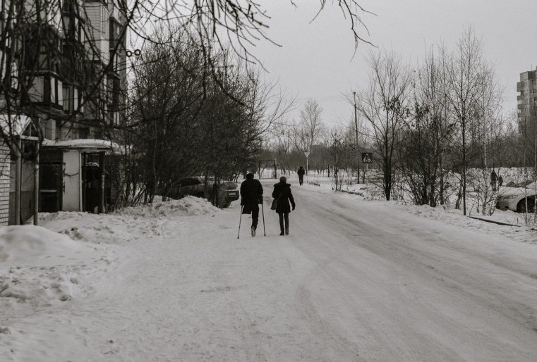 Ekibastouz Kazakhstan Rue Neige Riverains
