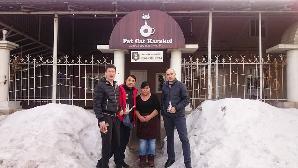 Fat Cat Karakol Kirghizstan Café responsable Jamilia Sidigaliev