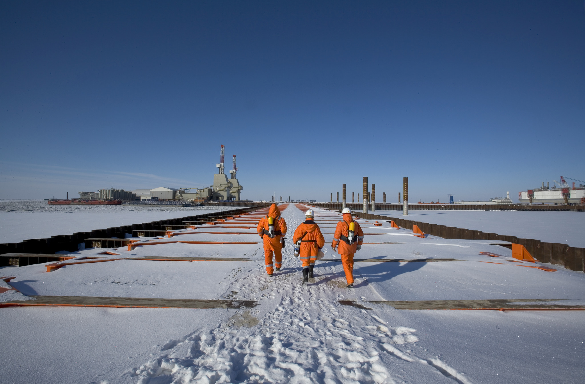 Eni Kazakhstan Pétrole Station Employés