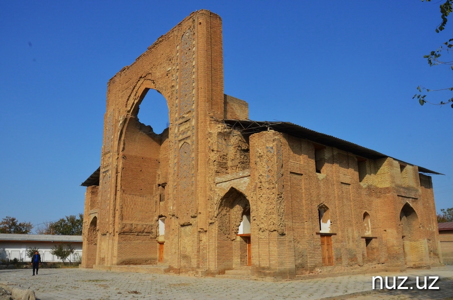 Samarcande Ishratkhana Mausolée Ouzbékistan Restauration
