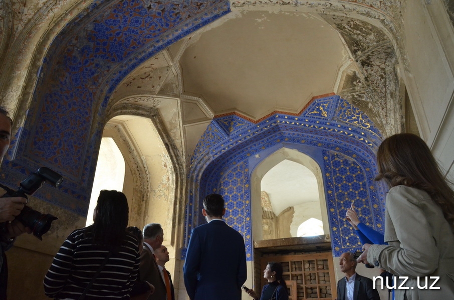Samarcande Ishratkhana Mausolée Ouzbékistan Restauration