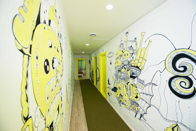 Couloirs Topchan Hostel