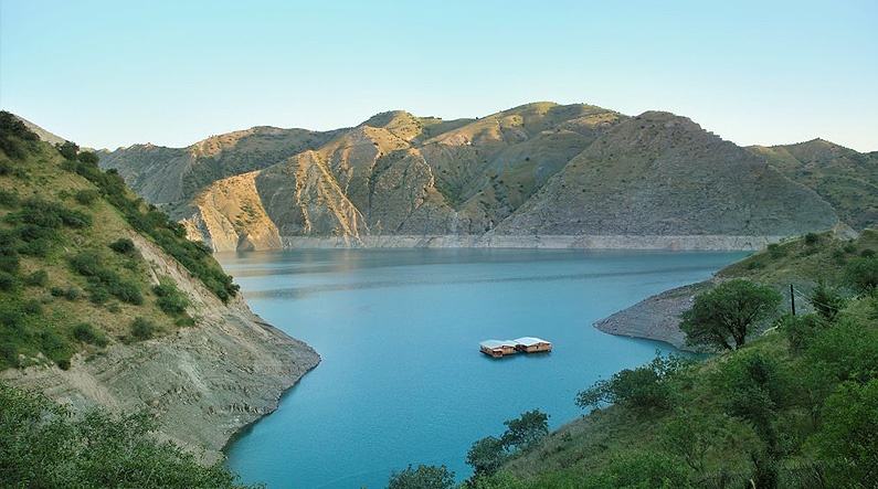 Tadjikistan Nourek Réserve d'eau