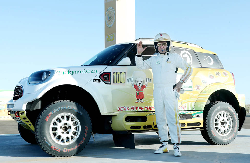 Gourbangouly Berdimouhamedov Turkménistan Amoul Khazar Rallye Course automobile