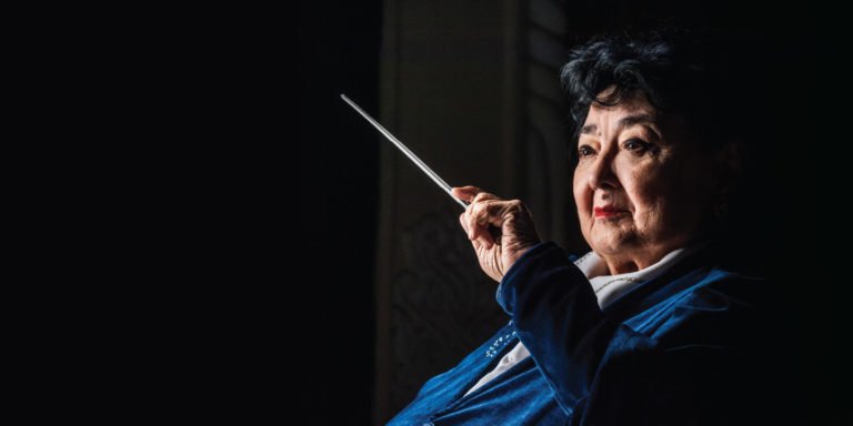 Ouzbékistan cheffe d'orchestre Dilbar Abdourakhmonova