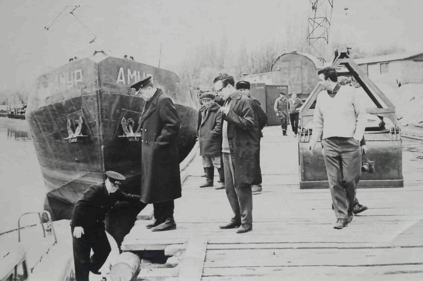 Issyk-Koul Compagnie de navigation Fret Kirghizstan Lac URSS