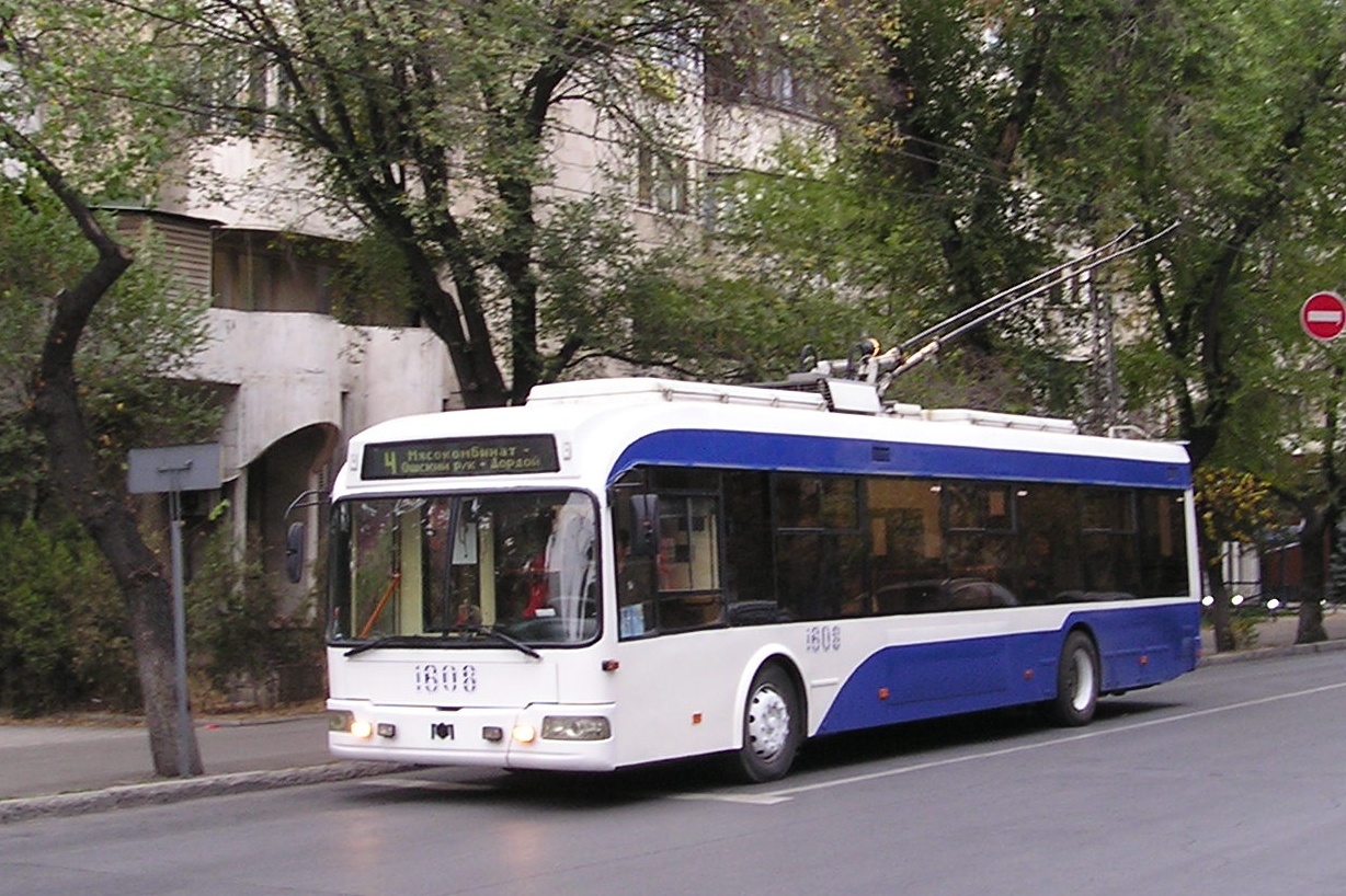 Trolleybus 1808 Bichkek Kirghizstan Capitale Ville
