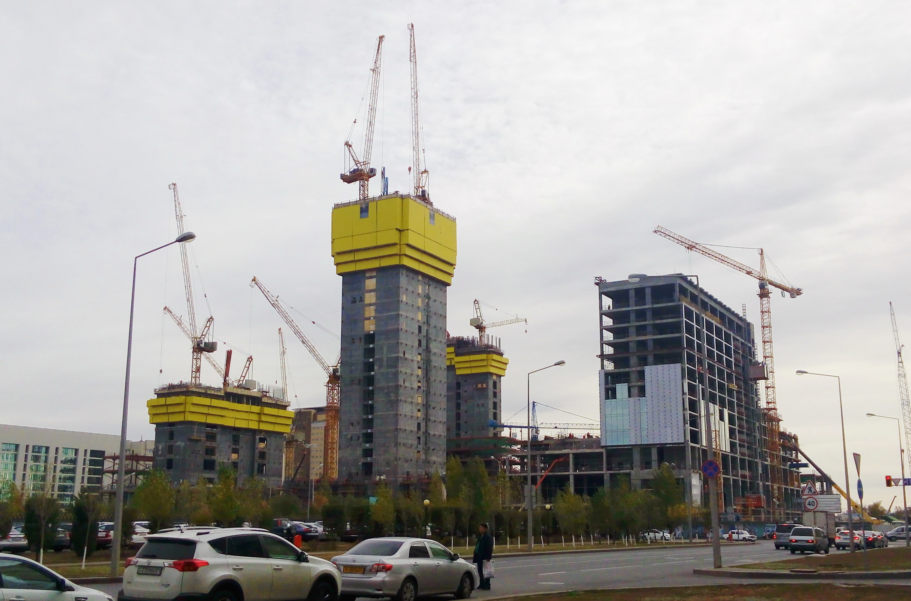 Abu Dhabi Plaza Noursoultan Astana Capitale Kazakhstan 2015 Chantier Construction