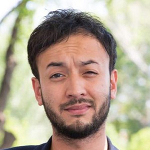 Ferouzkhan Iakoubkhodjaev « Observations sous le platane »