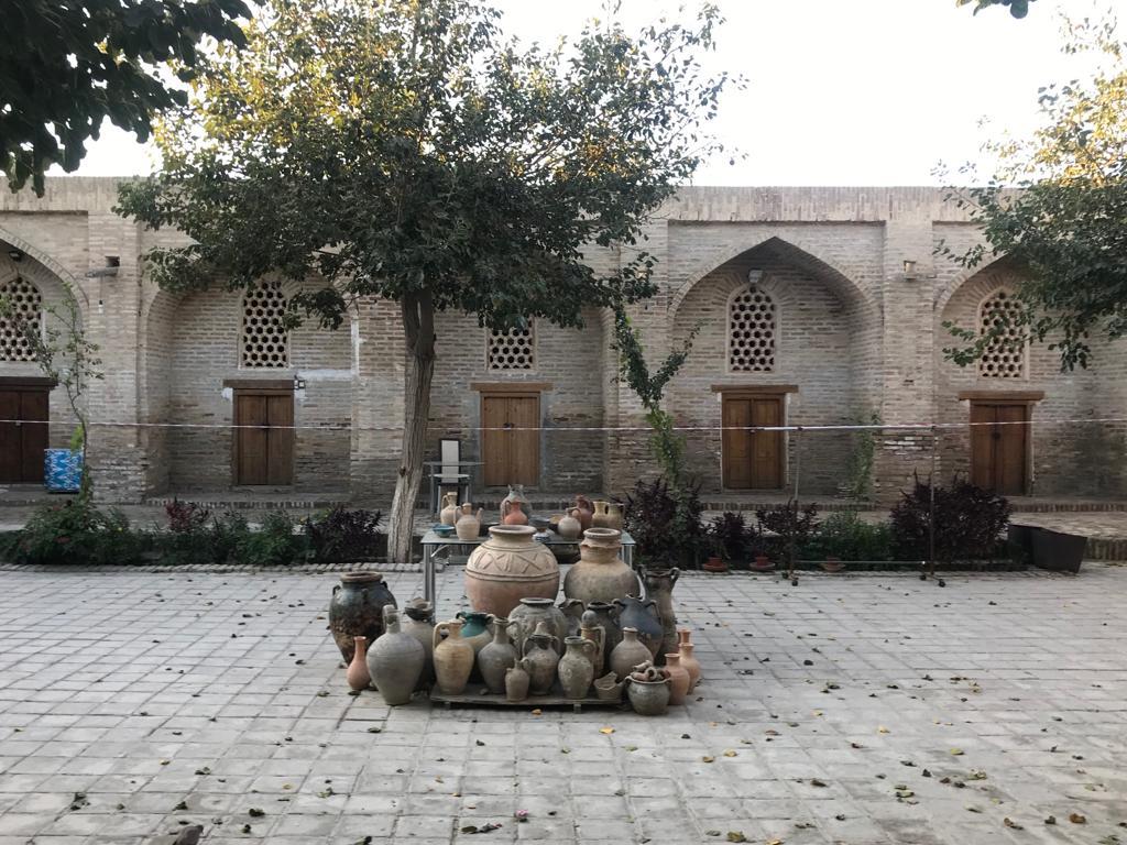 Tchor Minor Medersa Madrassa Boukhara Ouzbékistan