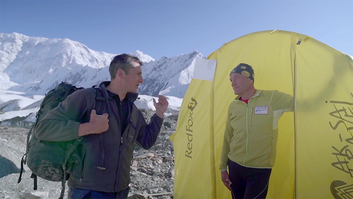 Cédric Gras Asie centrale film Alpinistes de Staline Abakalov frères URSS Livre Film Vers les Monts célestes Guide kirghiz