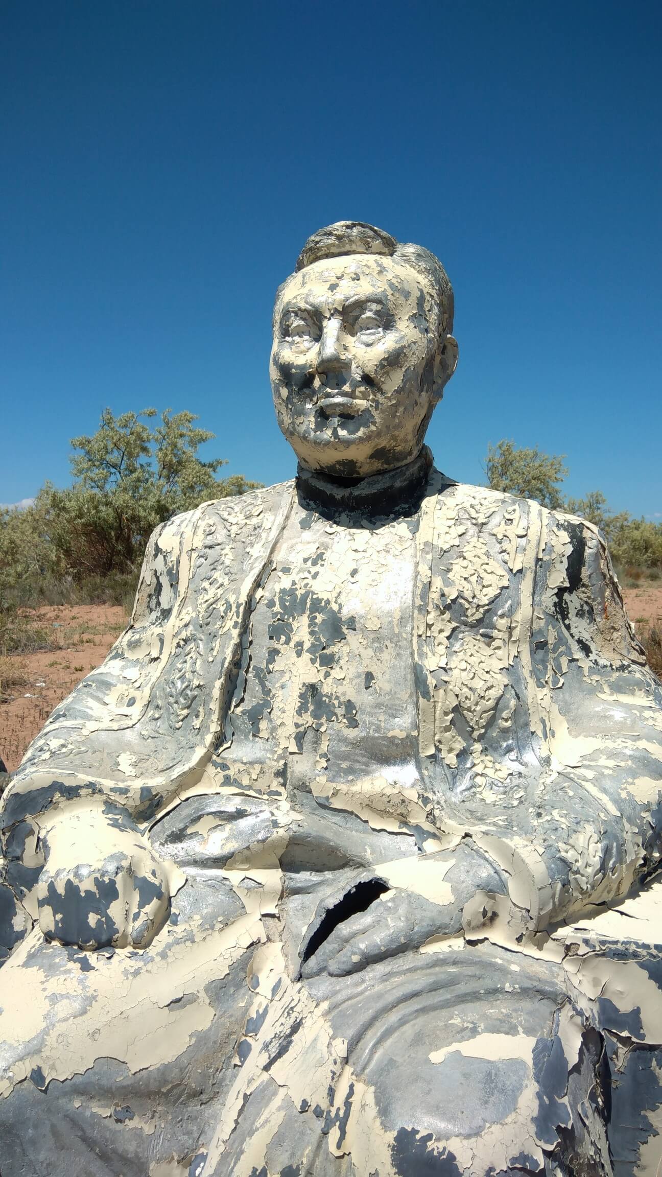 Statue Président Kazakhstan Nazarbaïev Issyk-Koul Kirghizstan